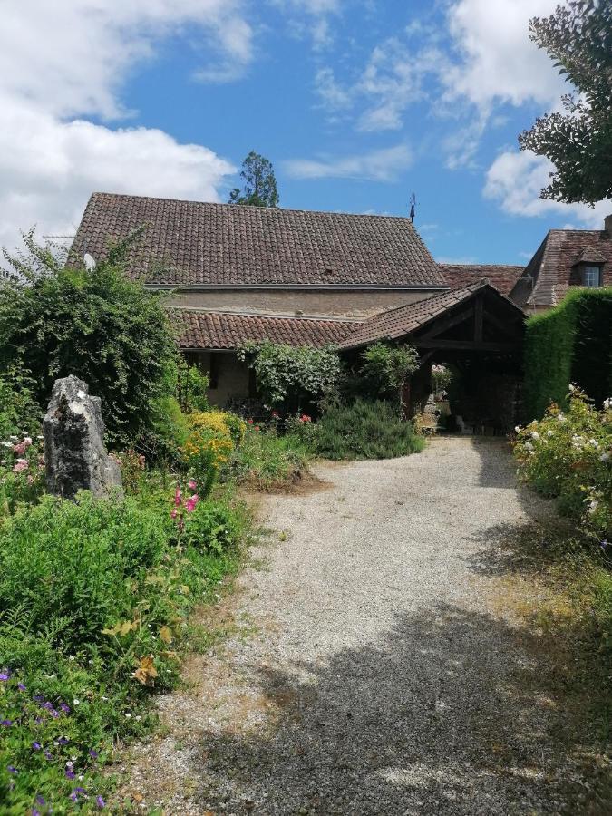 La Fée Bleue Villa Limeyrat Exterior foto
